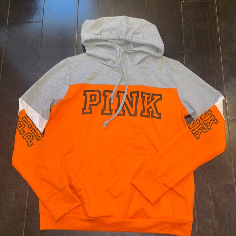 PINK SWEATER